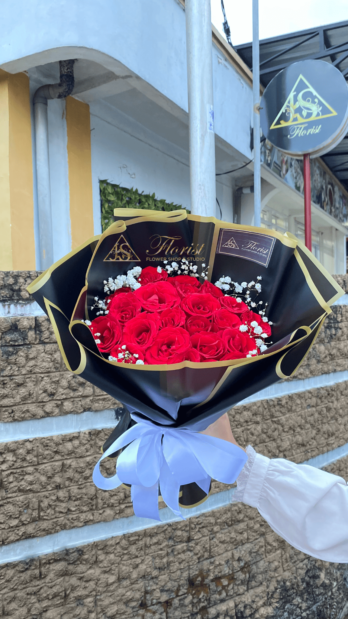 Bucket Roses 17