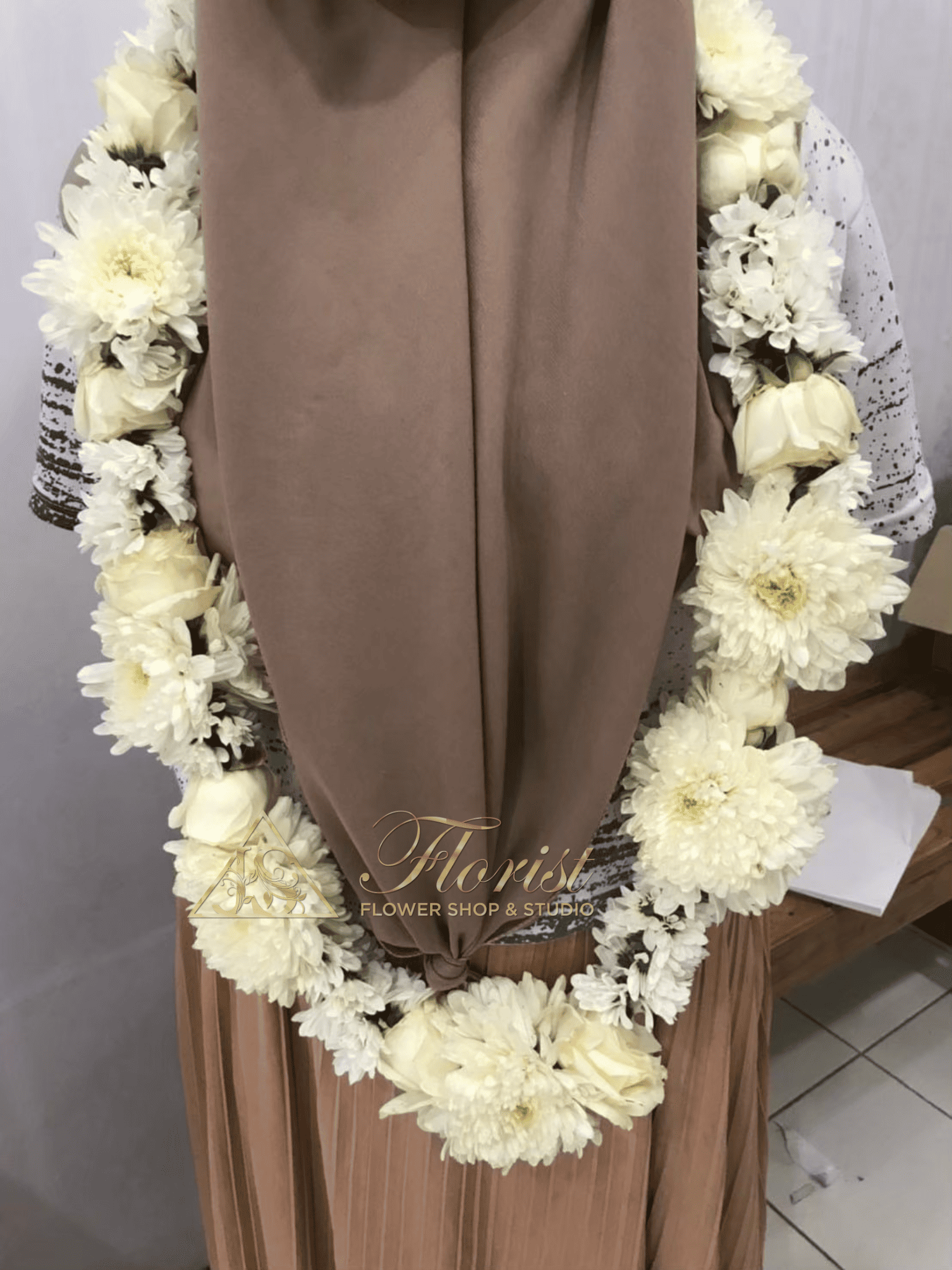 Bunga Kalung 1